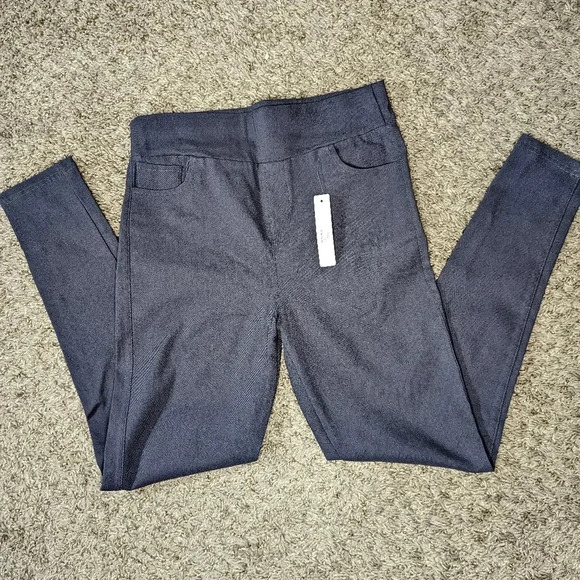 Jeggins - Picture 2 of 4